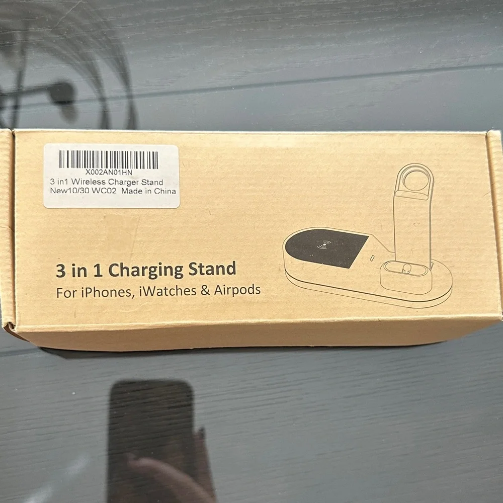 3 in 1 Charging Stand for iPhones, iWatches & AirPods